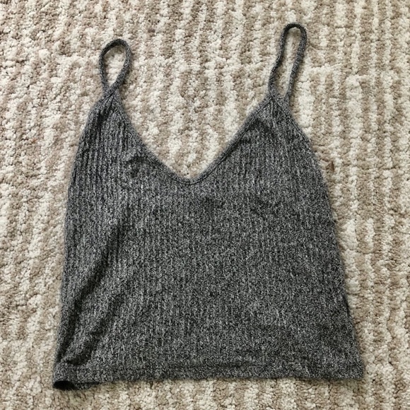 Classic Brandy cropped tank 💕 - Picture 2 of 4